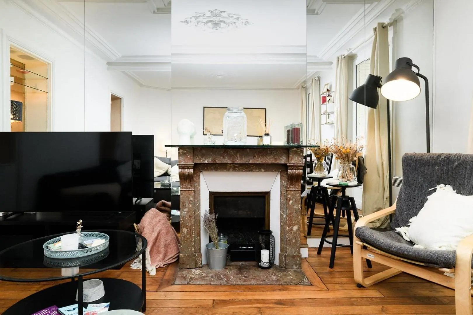 Bright 2br - Butte Montmartre | By Airnest パリ